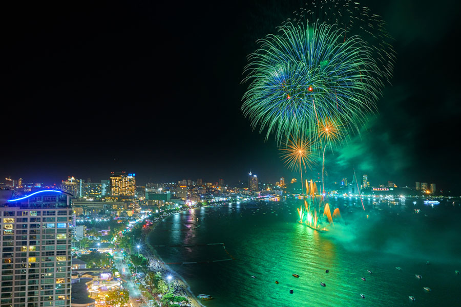 Pattaya Gece Hayatı. Tayland Gezi Rehberi..